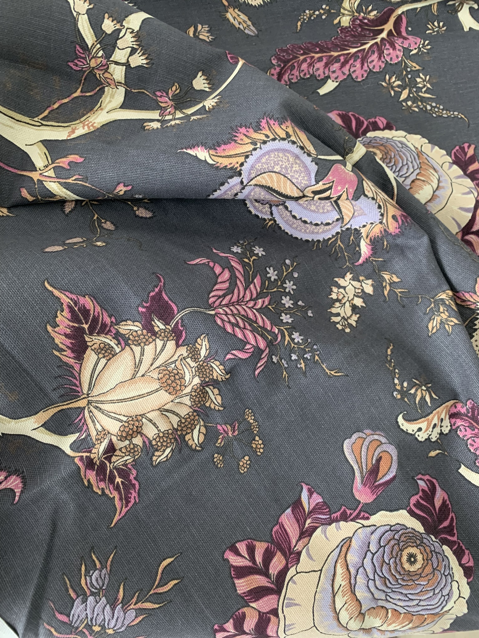Tissu coton épais larges motifs floraux – Image 4