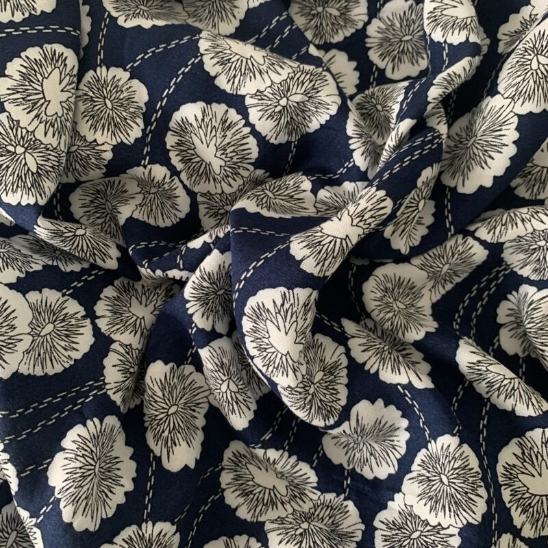Tissu viscose bleu marine dandelion