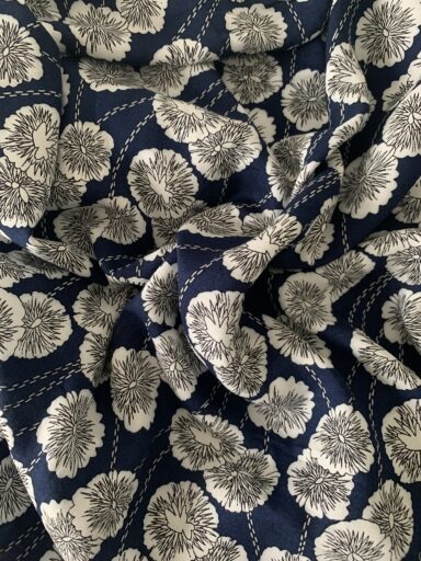 Tissu viscose bleu marine dandelion