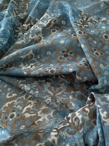 Tissu voile polyester bleu et gris