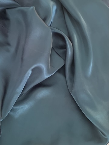 Tissu doublure satin vert empire – Image 2
