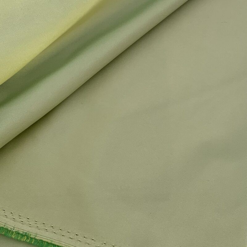 Tissu taffetas vert amande moiré