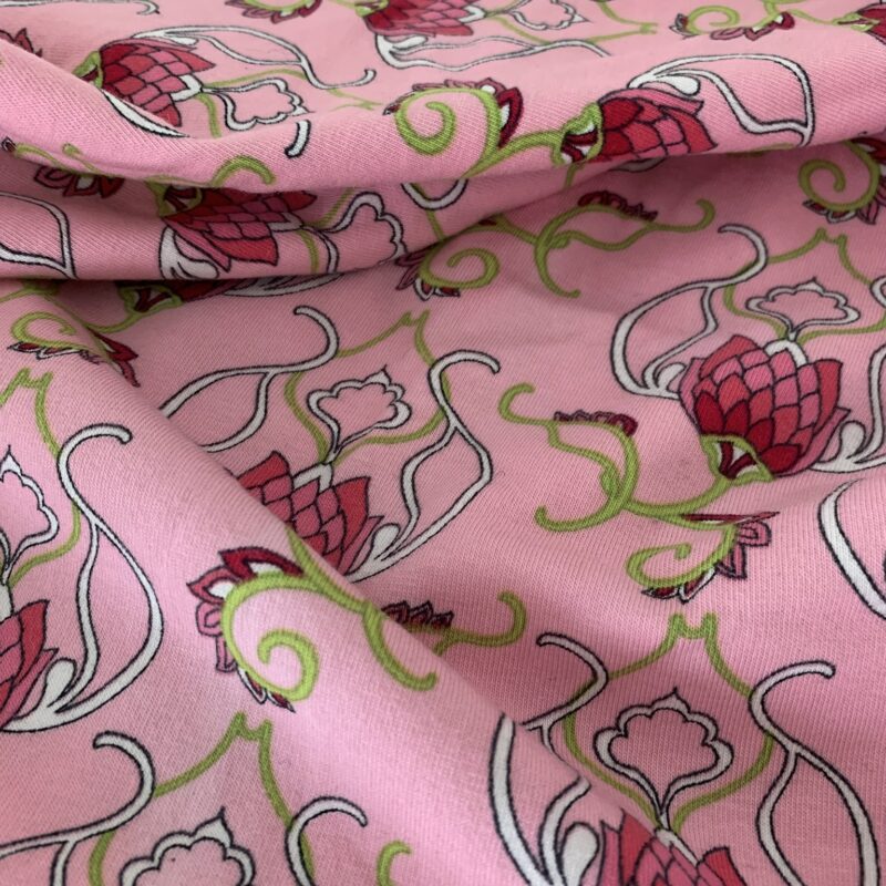 Tissu jersey de coton arabesques roses
