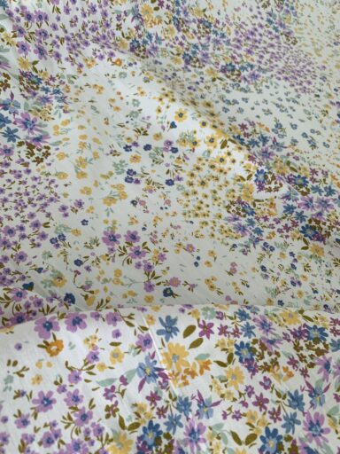 Tissu coton imprimé fleurs des champs – Image 3