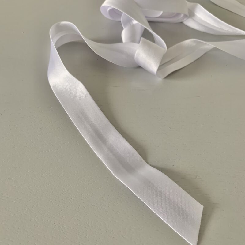 Biais satin 20mm blanc
