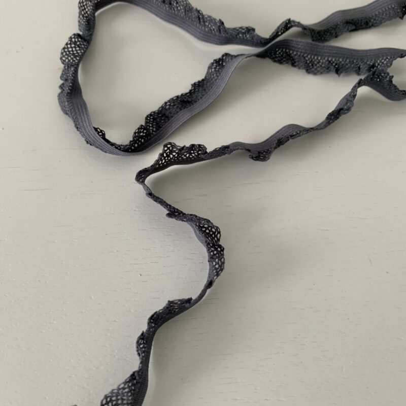 Elastique lingerie à volants gris foncé 15mm