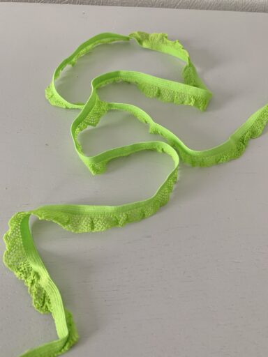 Elastique lingerie à volants vert pomme 15mm