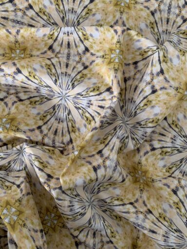Tissu coton Gütermann rosace jaune – Image 4