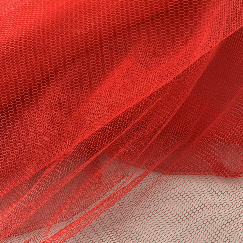 Tissu tulle rouge