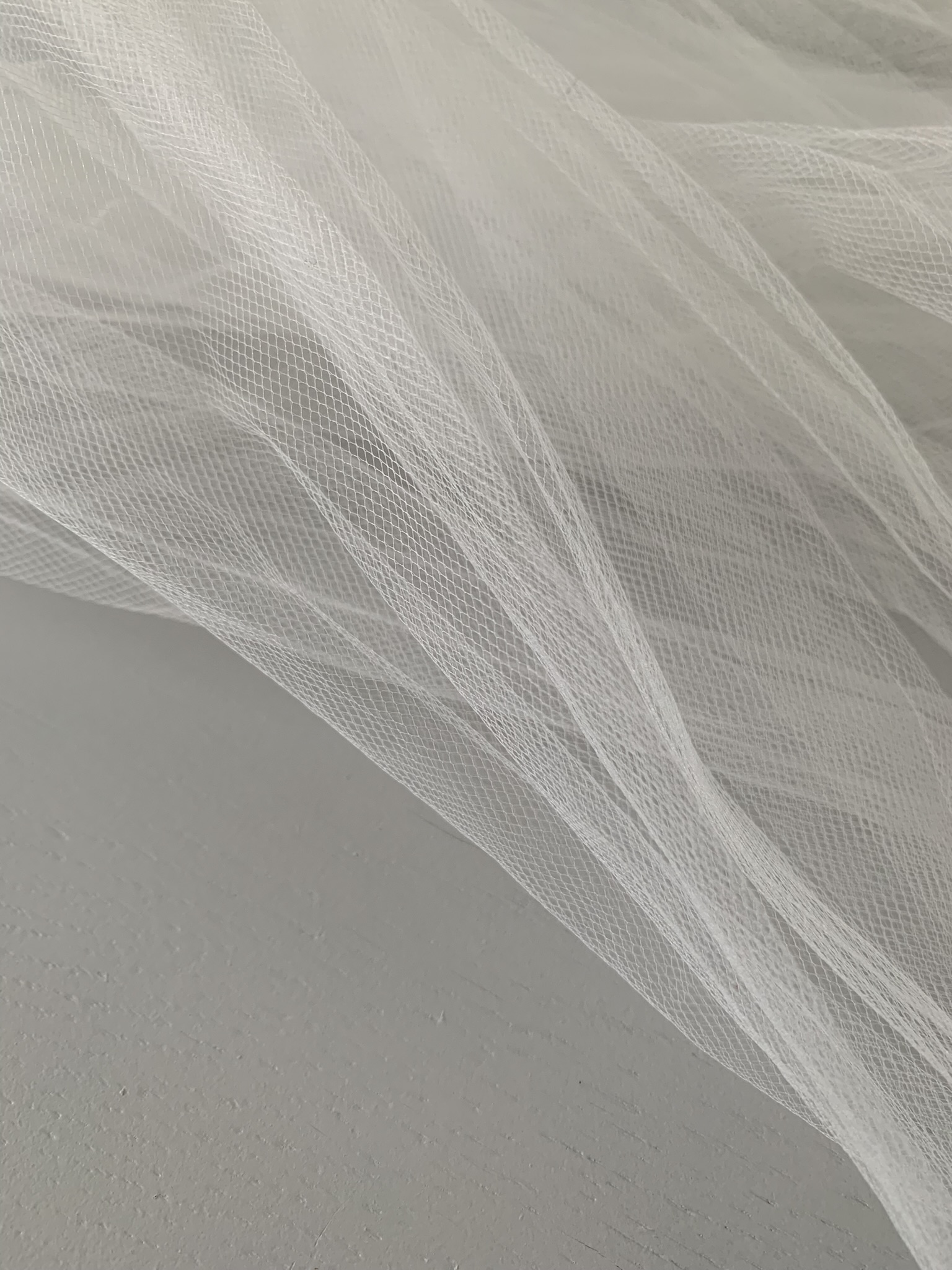 Tissu tulle aérien blanc – Image 3