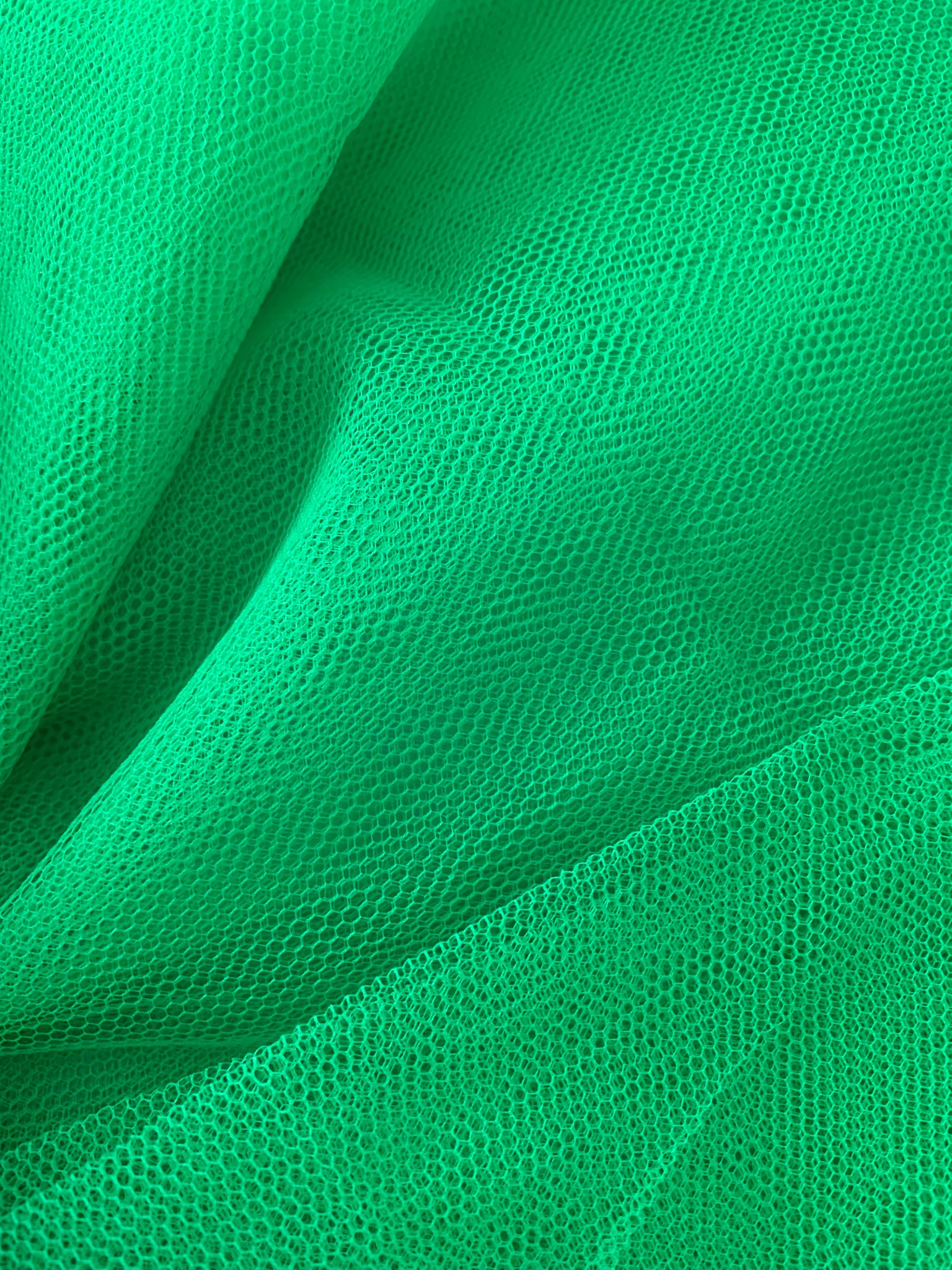 Tissu tulle vert pomme – Image 2