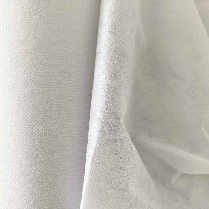 Entoilage thermocollant non-tissé blanc