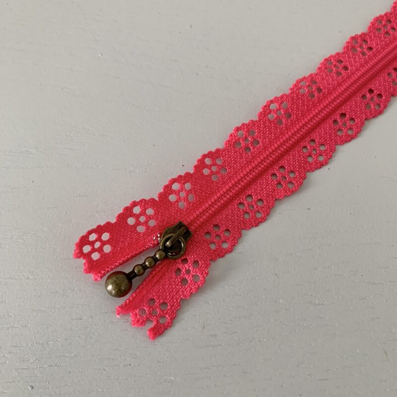 Fermeture à glissière fantaisie dentelle rose 25cm