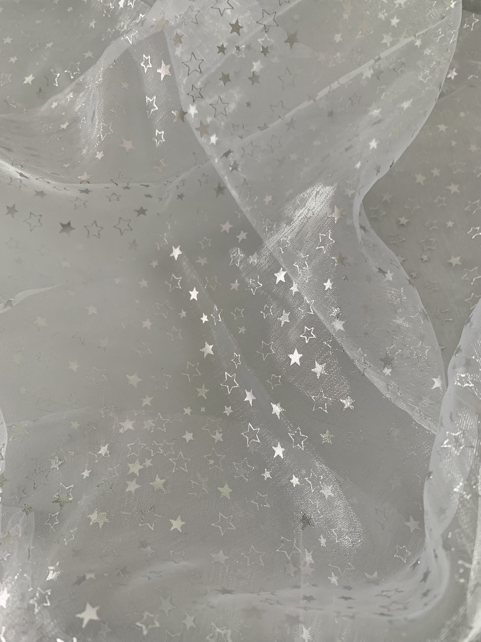 Tissu voile transparent étoiles argentées – Image 3