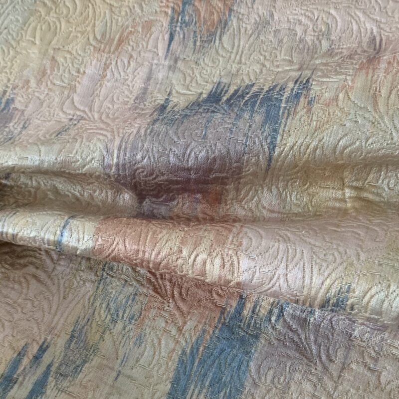 Tissu ameublement damassé teintes pastels
