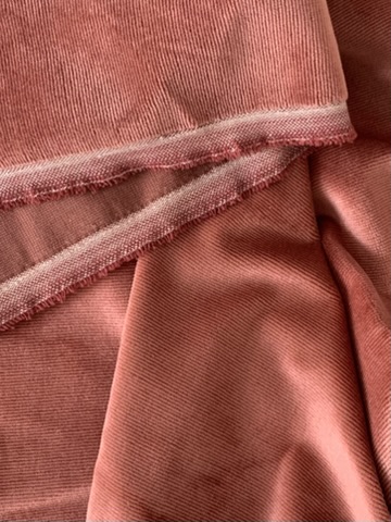 Tissu velours ameublement vieux rose – Image 2