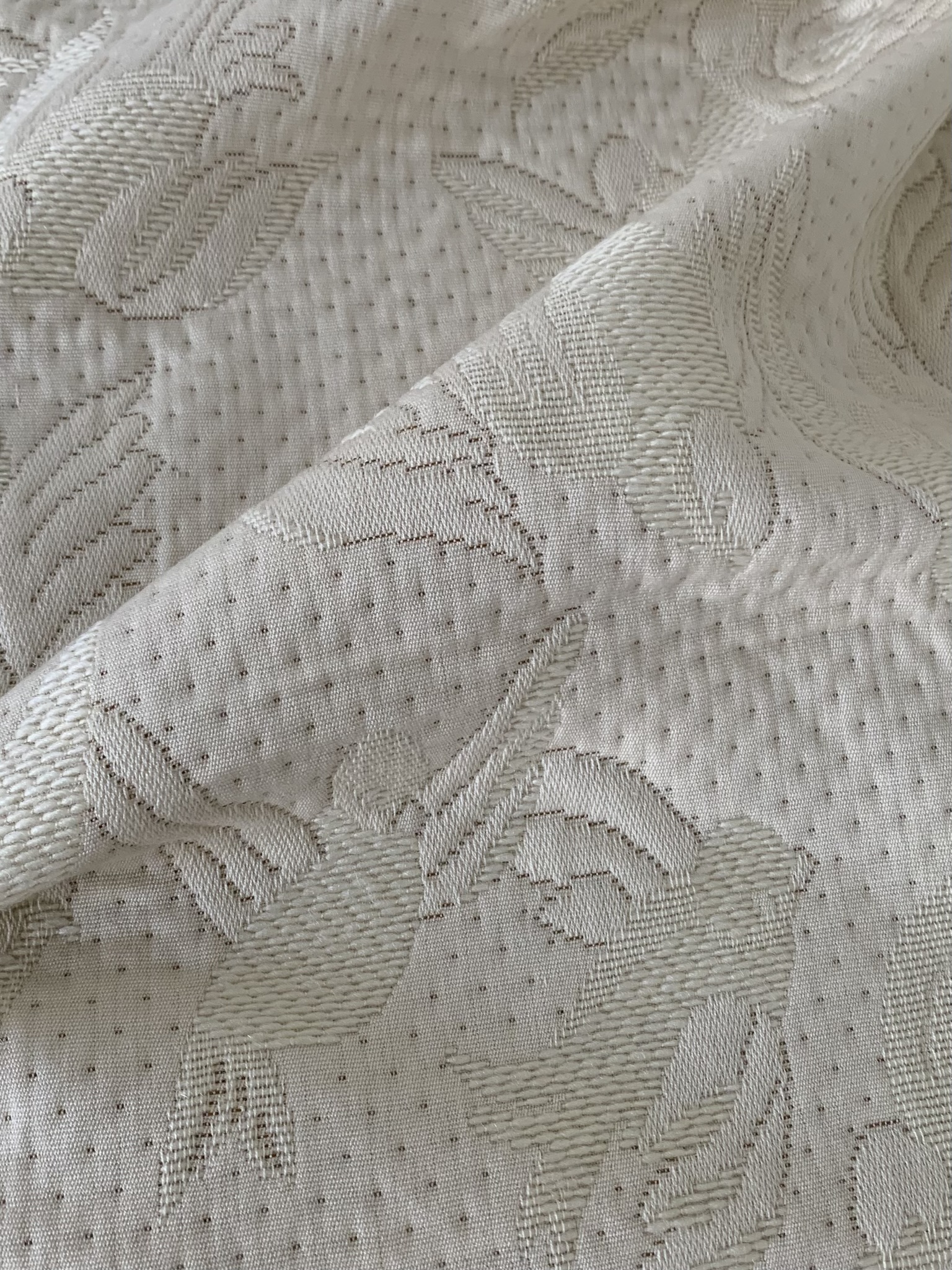 Tissu d'ameublement jacquard motifs oiseaux – Image 4