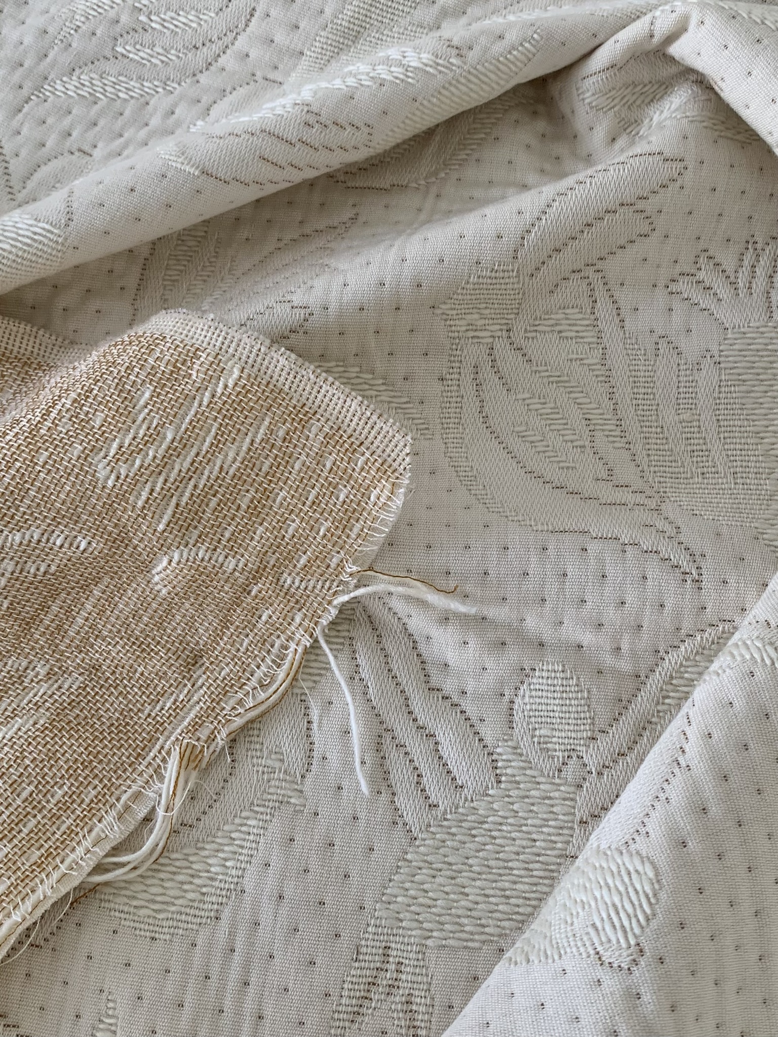 Tissu d'ameublement jacquard motifs oiseaux – Image 3