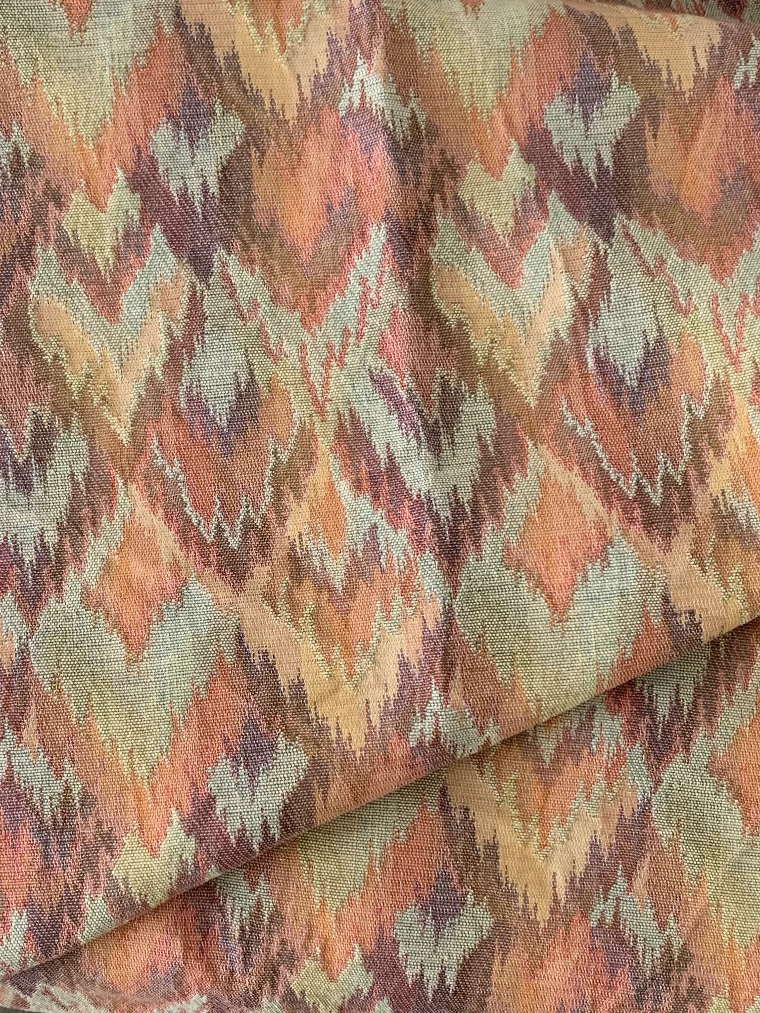 Tissu ameublement jacquard motifs abstraits – Image 4
