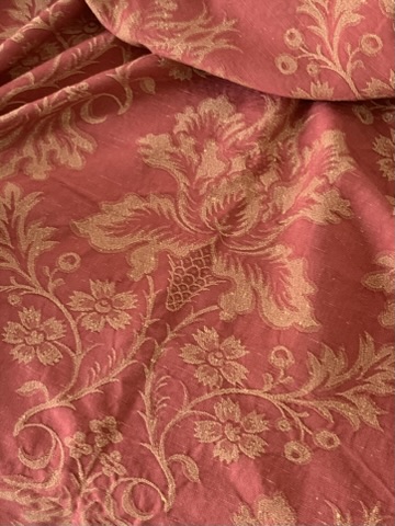 Tissu jacquard souple motifs fleuris baroques