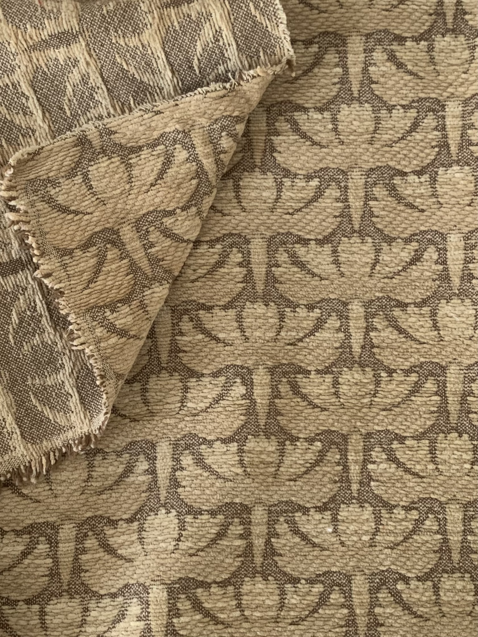 Tissu ameublement velours fleurs abstraites – Image 2
