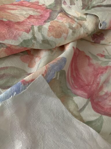 Tissu ameublement fleurs pastels – Image 3