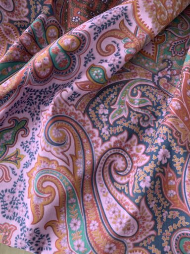 Tissu coton imprimé motifs cachemire