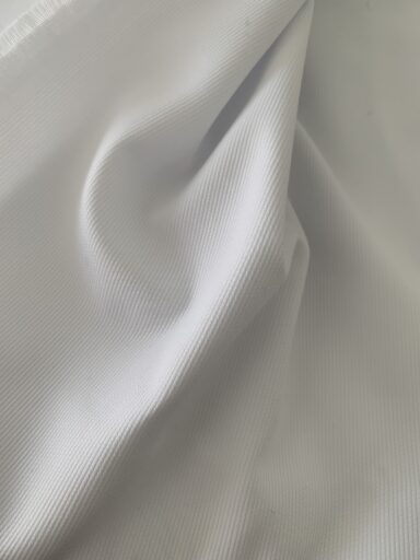 Tissu piqué de coton blanc